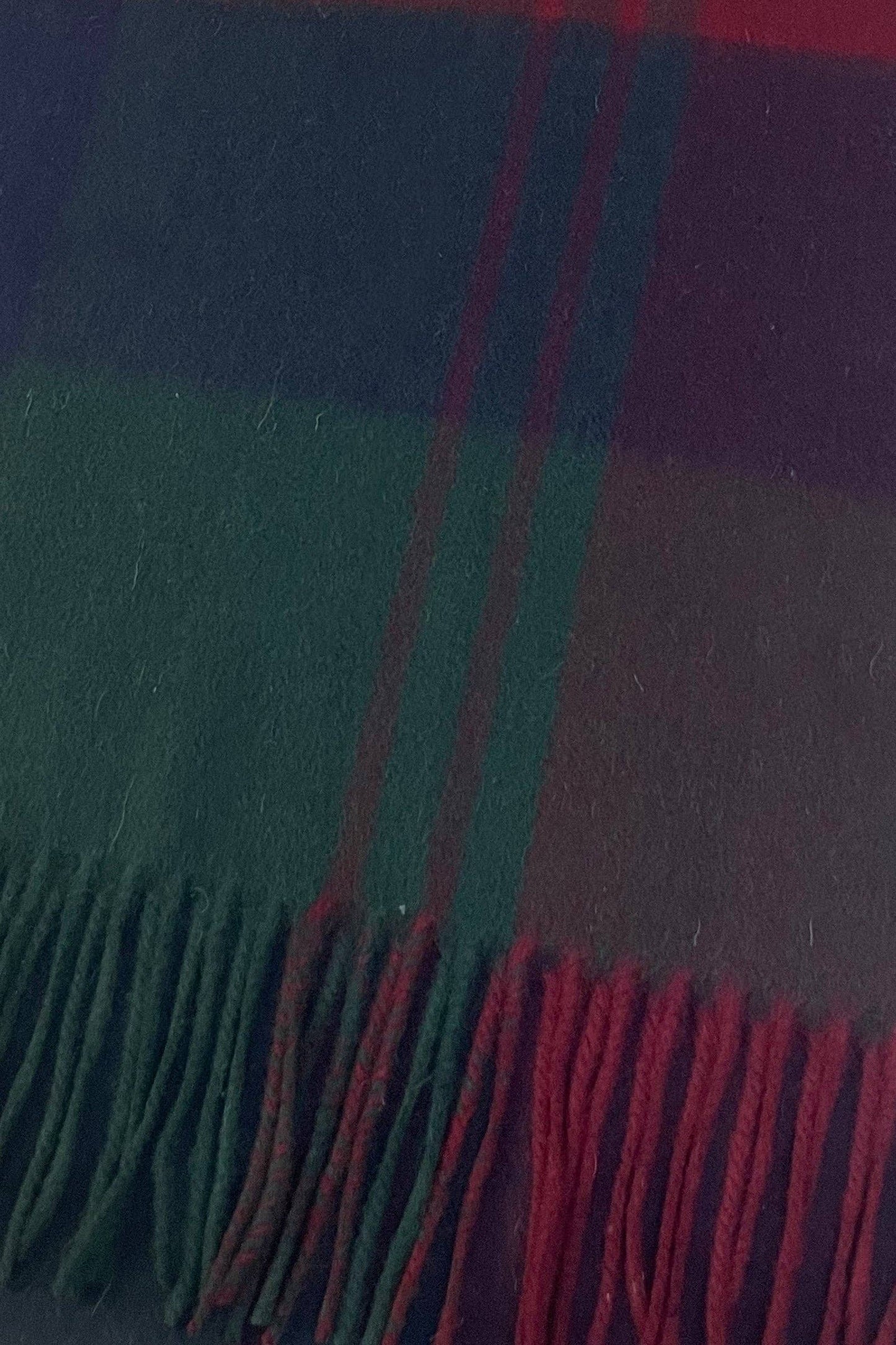 Large Check Wool Tassel Scarf: Green / Red