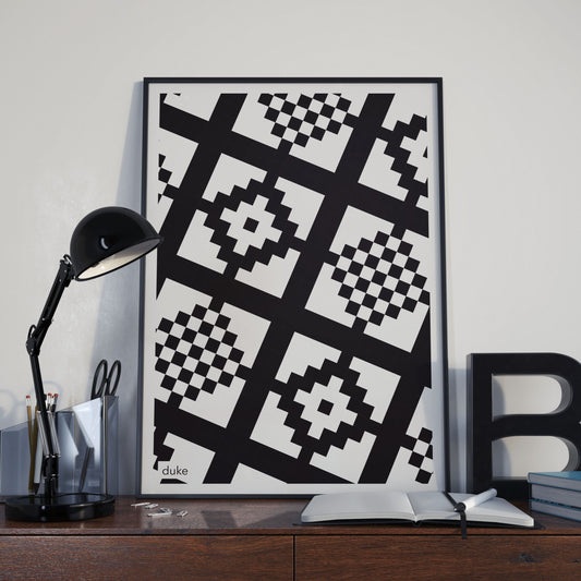 Duke bold print image 1