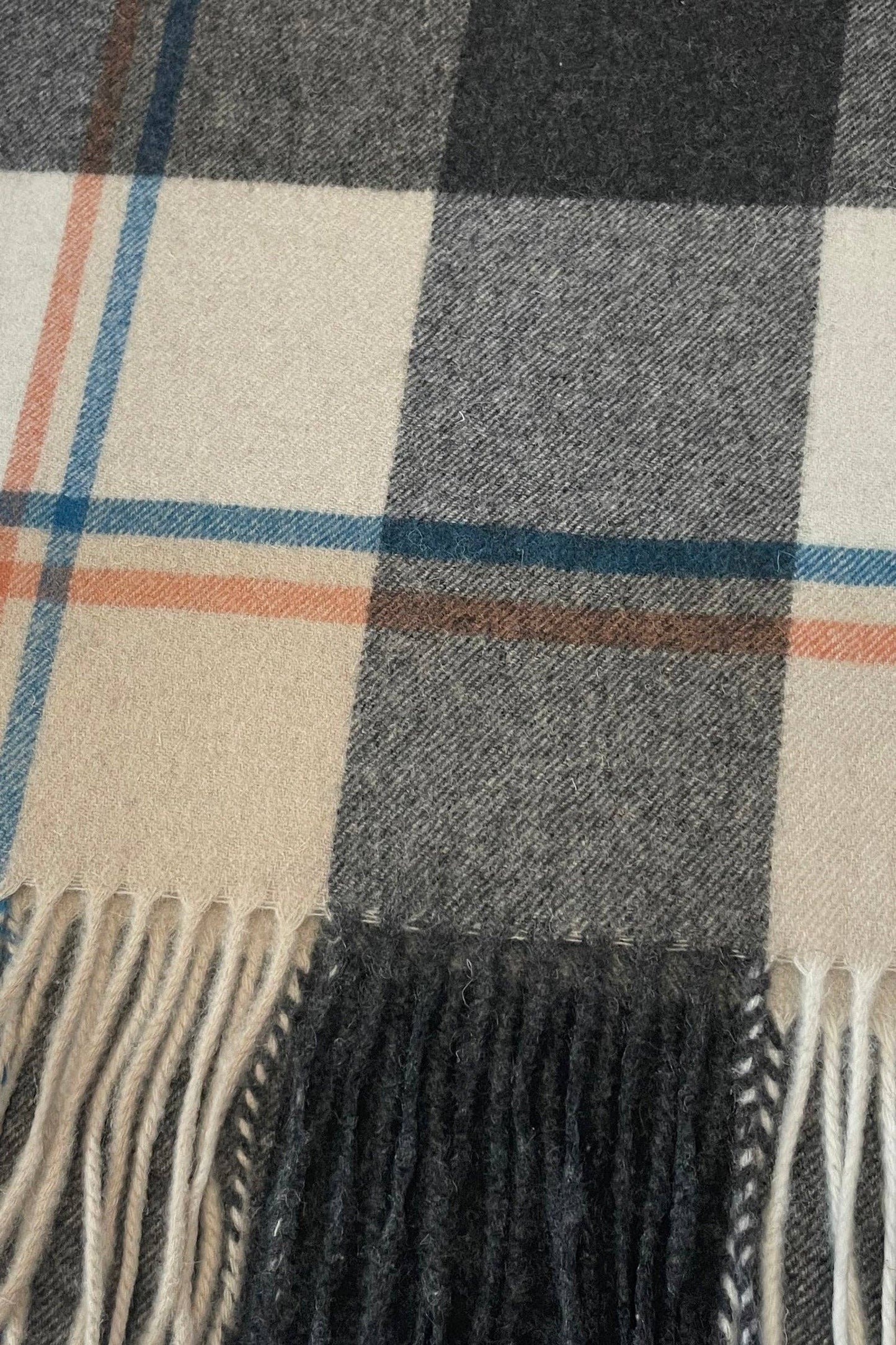 Block Check Wool Tassel Scarf: Black / Beige